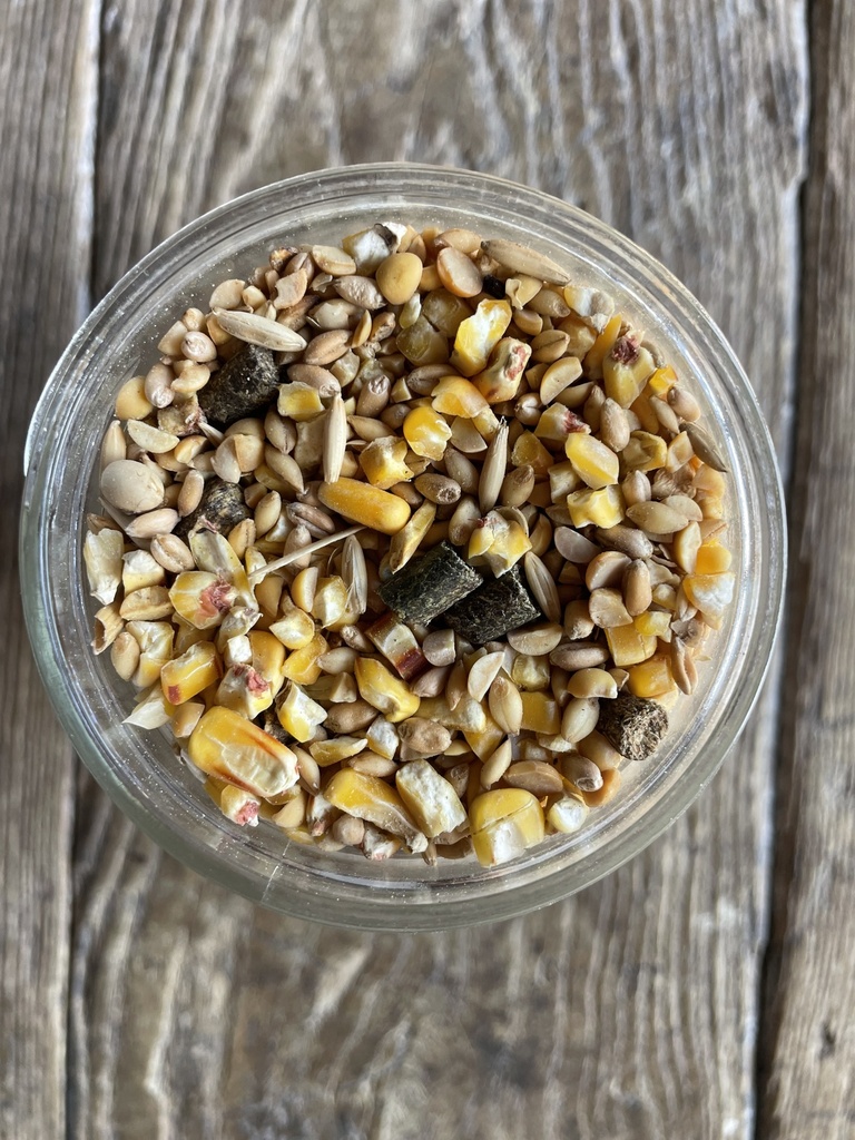 Wholesome Harvest Whole Grain Heritage Hog Feed 40lbs