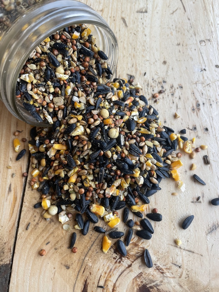 Non-GMO Wild Bird Food Select 40lbs | Ernst Grain & Livestock